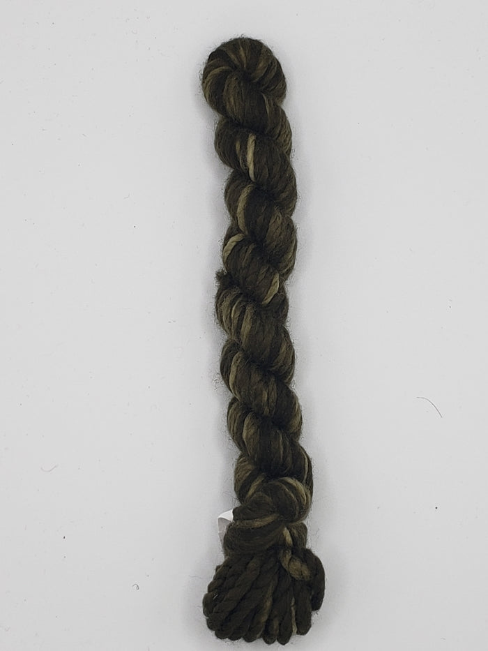 Othello Merino Mini-Skein - FIR TREE - 2340S Hand Dyed Chunky Yarn 25GR - B1