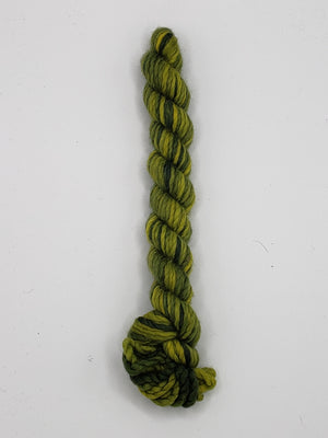 Othello Merino Mini-Skein - LEAF - 1520 Hand Dyed Chunky Yarn 25GR - B1