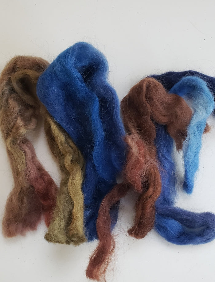 MERINO ROVING - SKY & EARTH - 30gr Hand Dyed Fleece OOAK