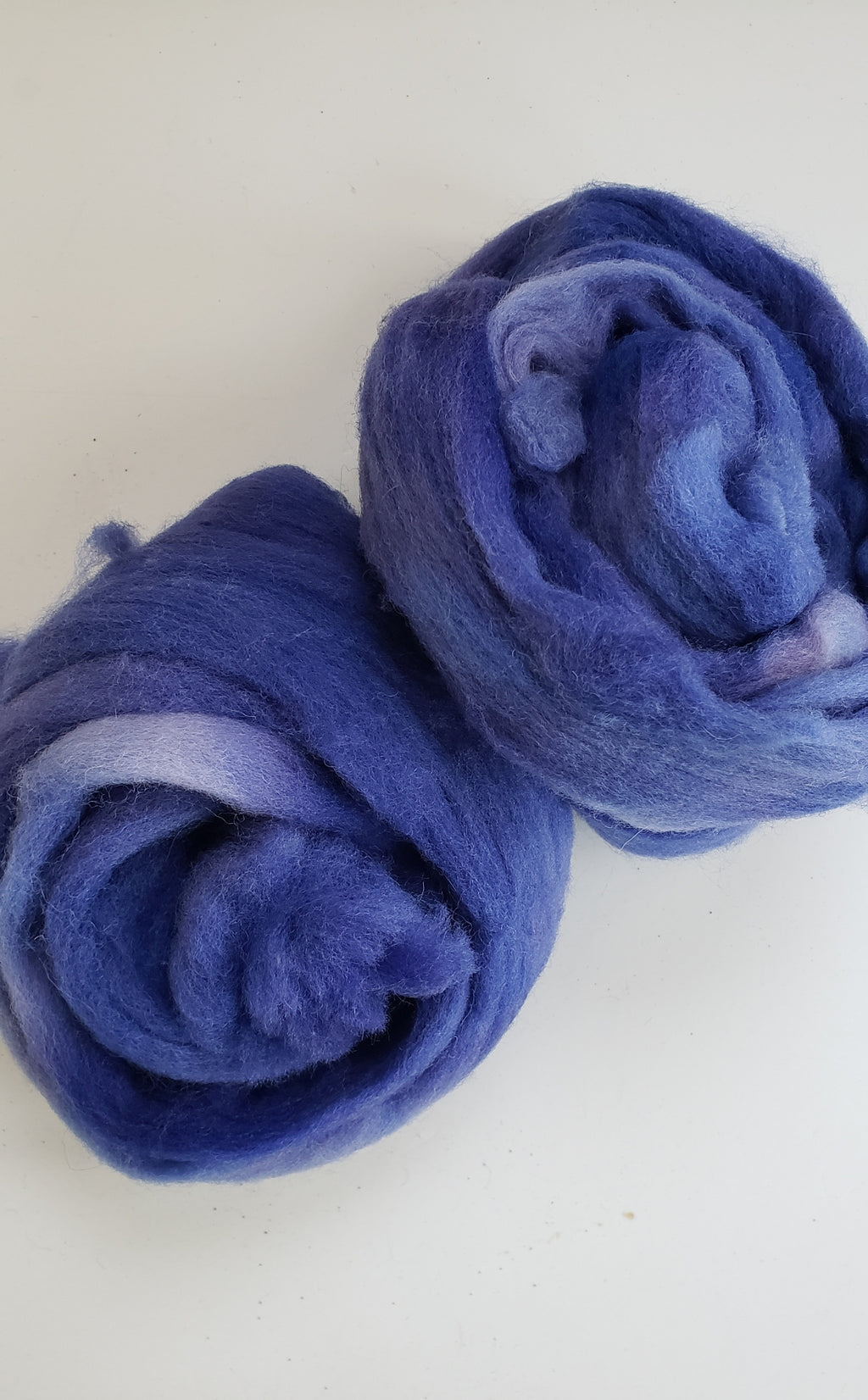 WOOL ROVING - OCEAN BLUE -  32-38gr - B1