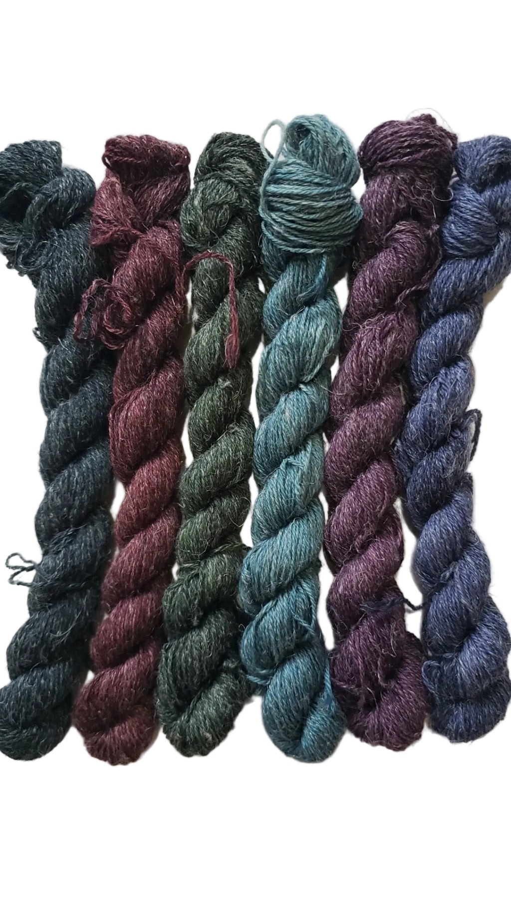 LL- MOODY BLUES - MINI SETS 6 SKEINS - 70% WOOL - 30% LINEN - Lichen and Lace