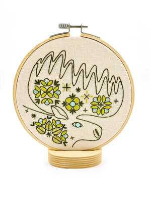 Hook Line Tinker - FOLK MOOSE - Complete Embroidery Kit