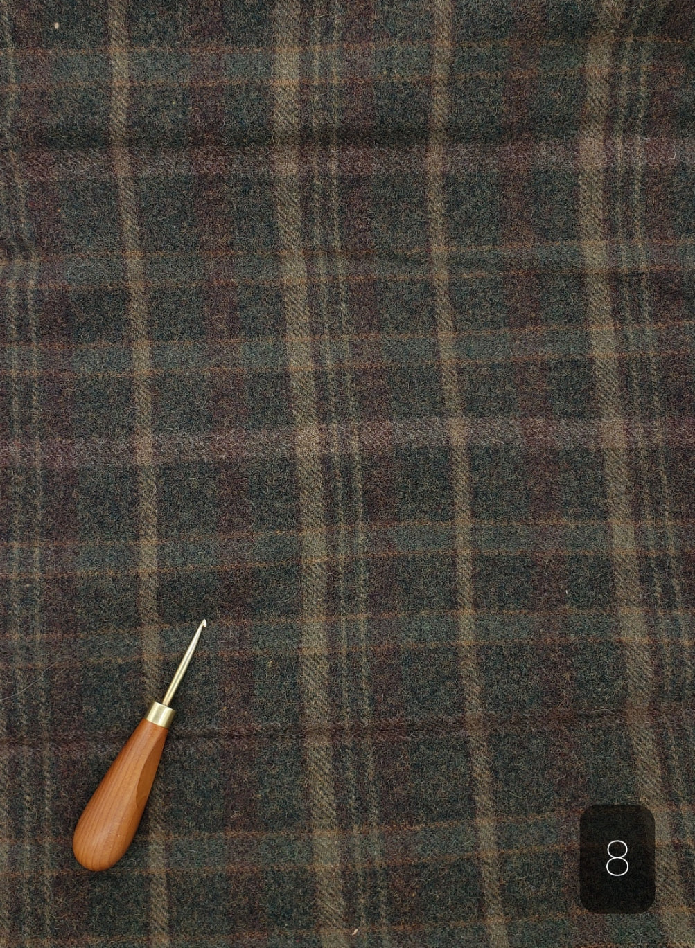 GREEN BEIGE PLAID #291-8 - FAT QUARTER - Ready to use Wool Fabric for Rug Hooking or Wool Applique