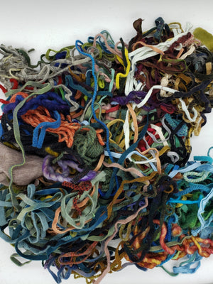 MYSTERY FIBRE GRAB BAG of BITS & PIECES RSS304 - Assorted Wool Strips, Yarn and other Fibres - 6.0 ounces - Rug Hooking  OOAK Package