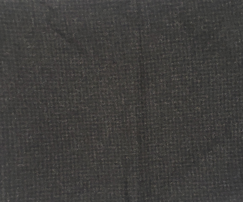 GREY/BLACK HOUNDSTOOTH #313-1 - FAT QUARTER - Ready to use Wool Fabric for Rug Hooking or Wool Applique