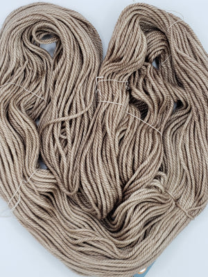Back Country - OATMEAL - Hand Dyed Chunky Yarn 4 ounces/125g