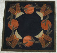 Owl O'Ween Wool Applique Pattern - Candle Mat