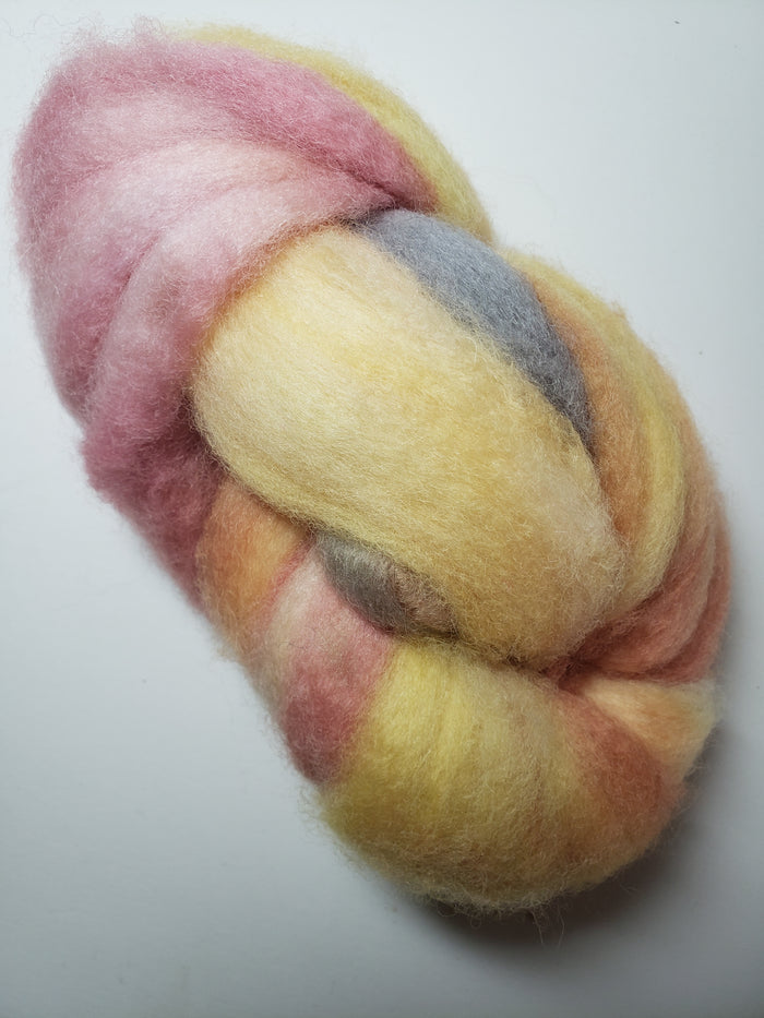 Corriedale Sliver - FIRE OPAL - 2 OZ Hand Dyed Fleece