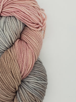 Back Country - MORNING MIST - Hand Dyed Chunky Yarn 4 ounces/125g