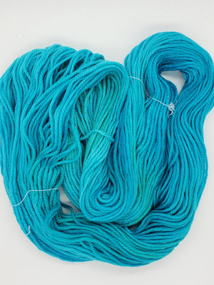 Back Country - TOPAZ - Hand Dyed Chunky Yarn 4 ounces/125g